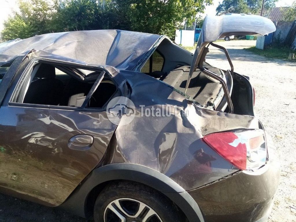 Фото Renault Logan 156