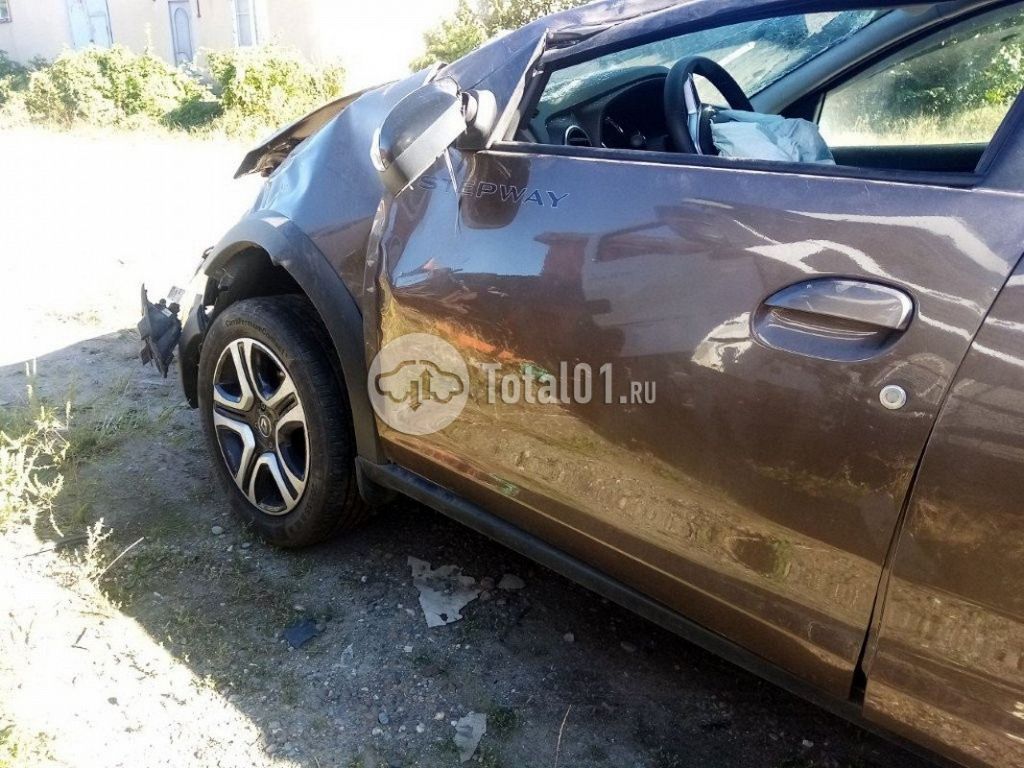 Фото Renault Logan 192