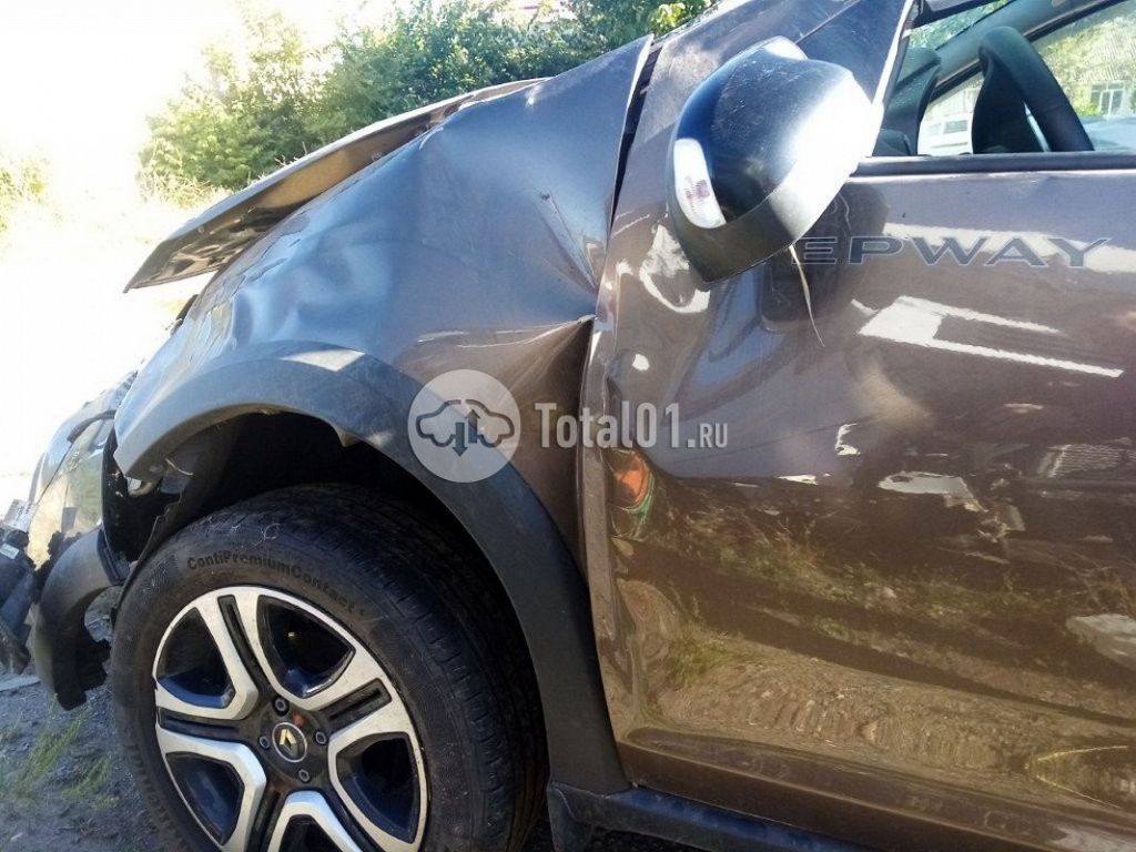 Фото Renault Logan 194