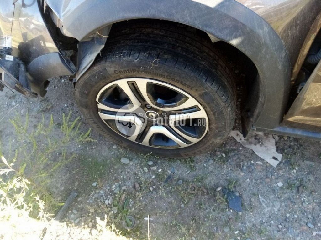 Фото Renault Logan 208