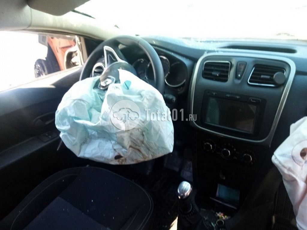 Фото Renault Logan 258