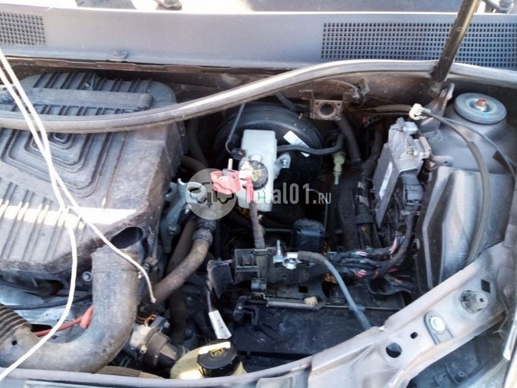 Фото Renault Logan 322