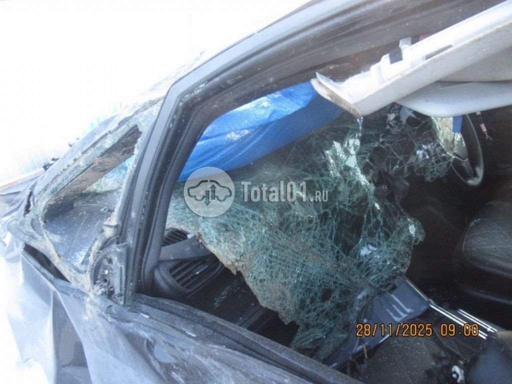 Фото Toyota Voxy 22