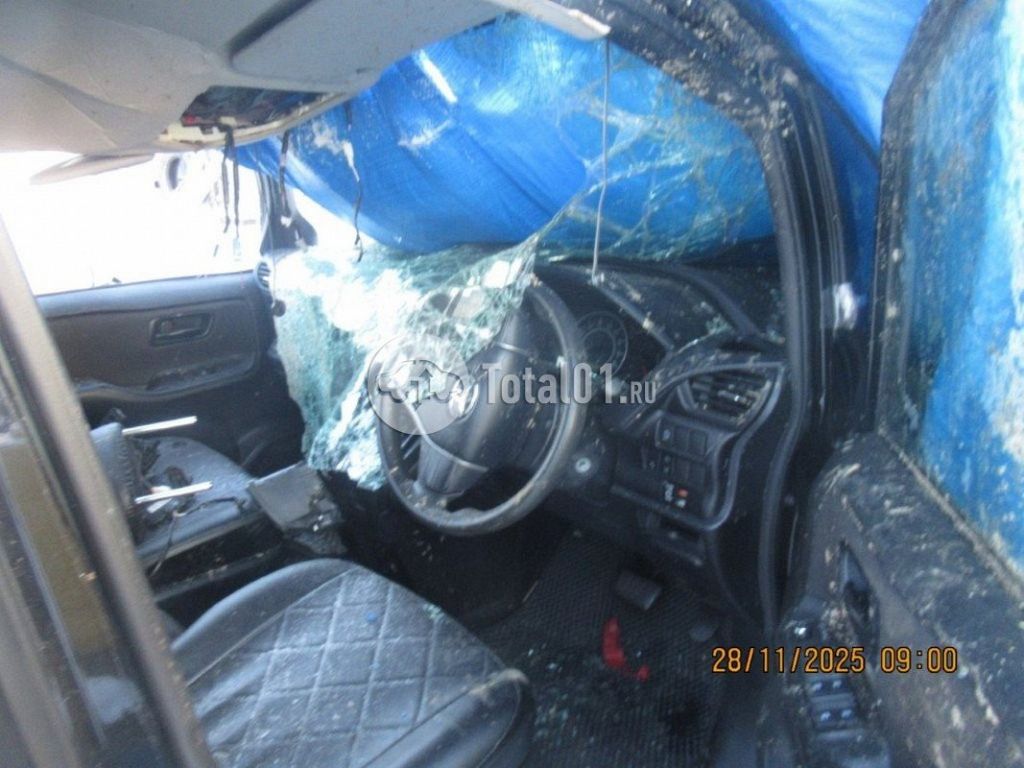 Фото Toyota Voxy 28