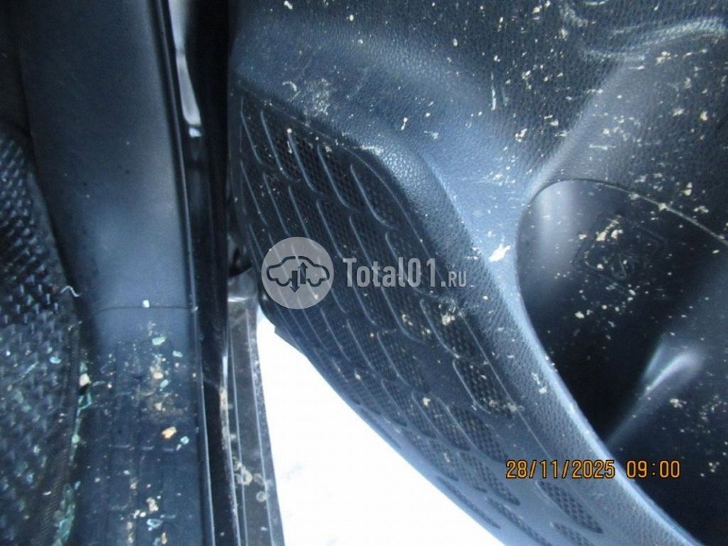 Фото Toyota Voxy 30