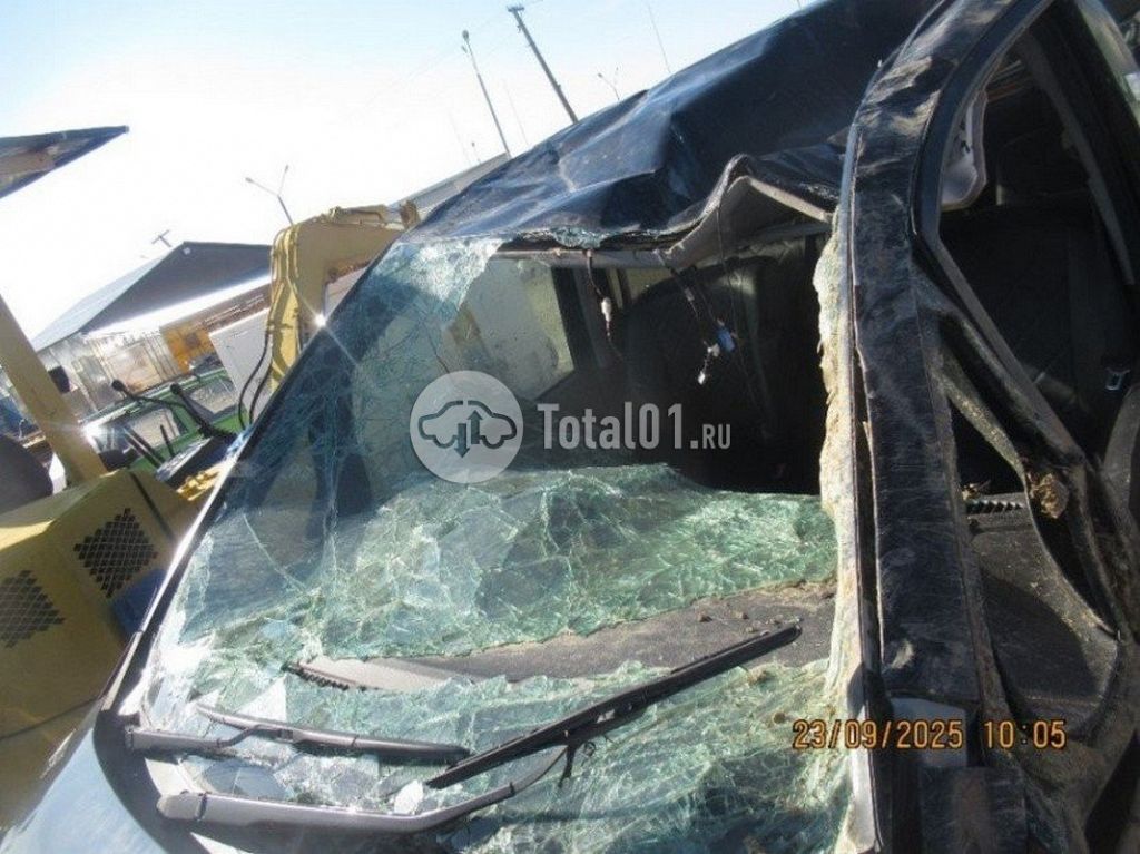 Фото Toyota Voxy 98