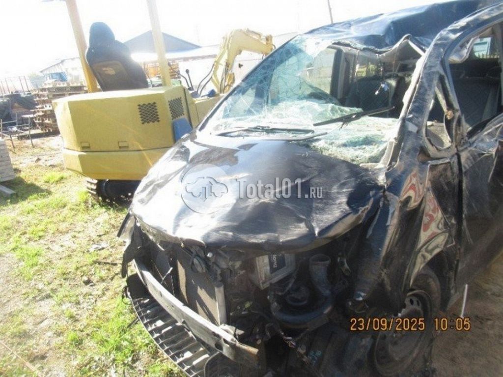 Фото Toyota Voxy 106