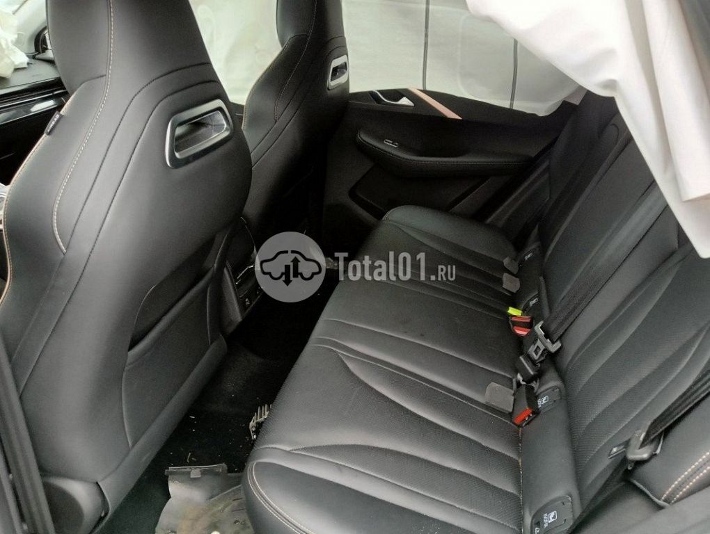 Фото OMODA C5 16