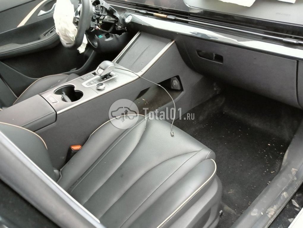 Фото OMODA C5 30