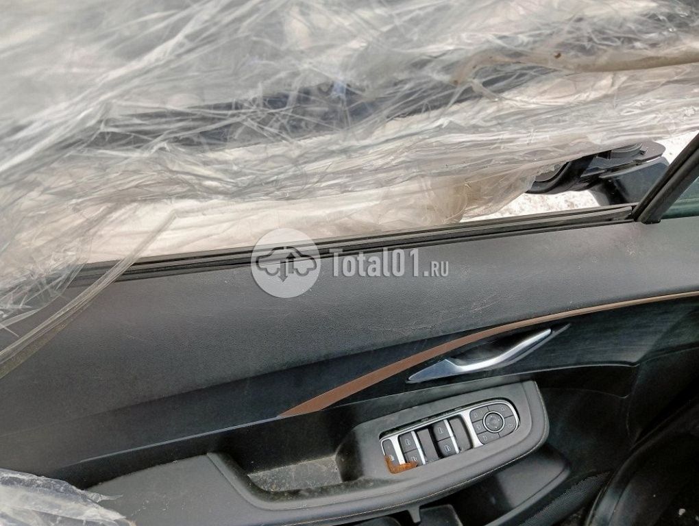 Фото OMODA C5 40