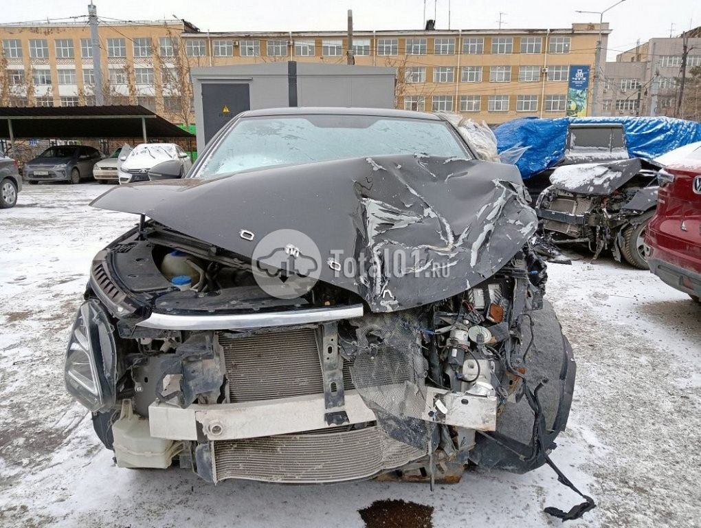 Фото OMODA C5 42