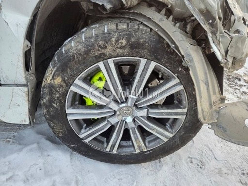Фото Lexus LX 54