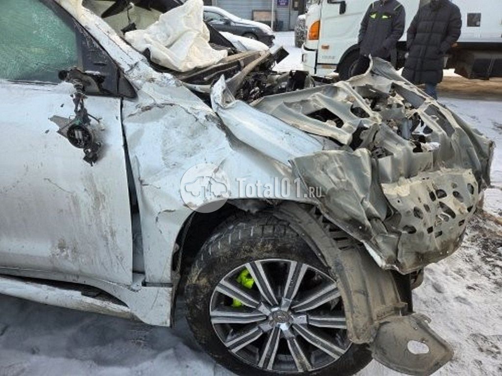 Фото Lexus LX 72