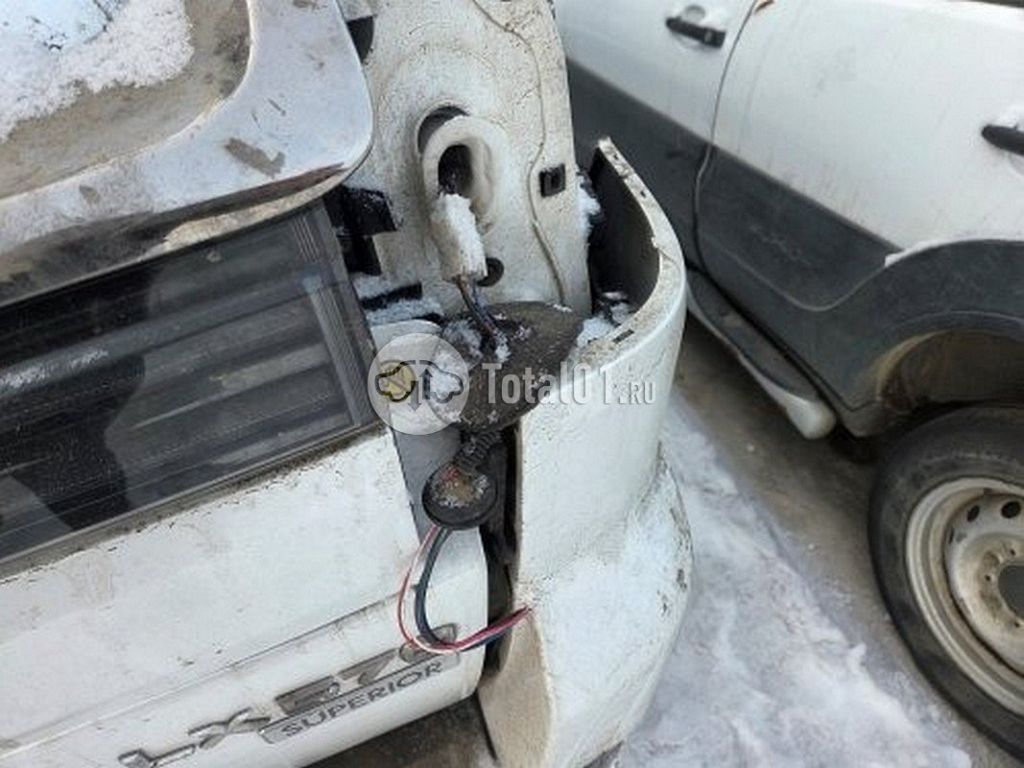 Фото Lexus LX 122