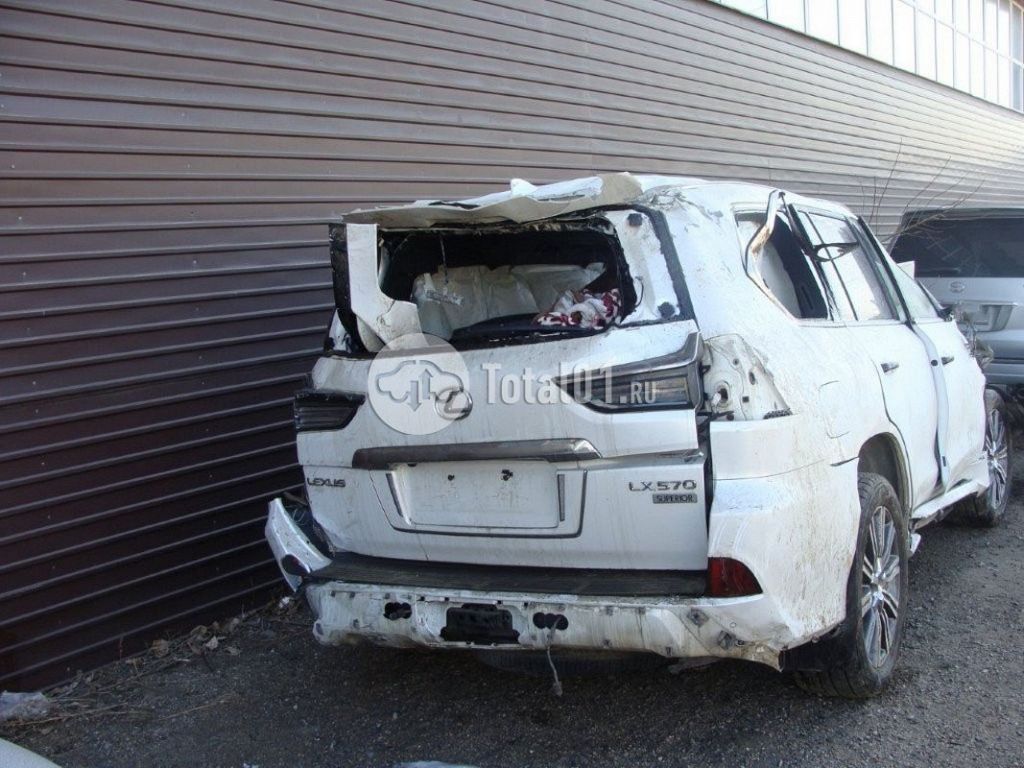 Фото Lexus LX 184