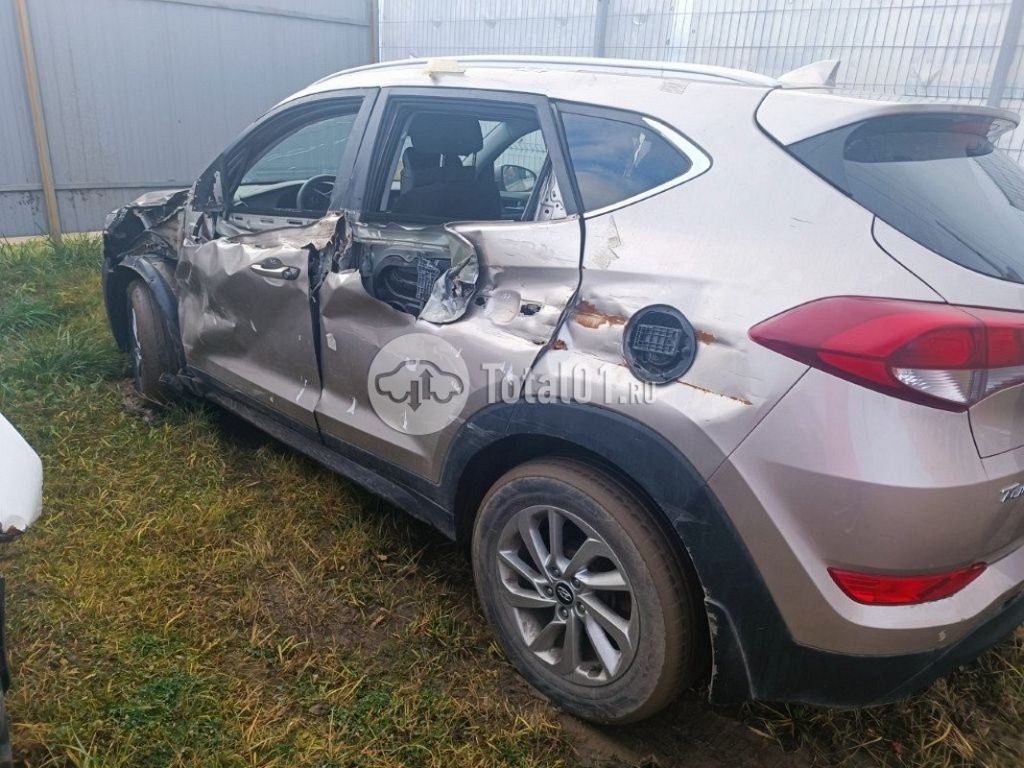 Фото Hyundai Tucson 2