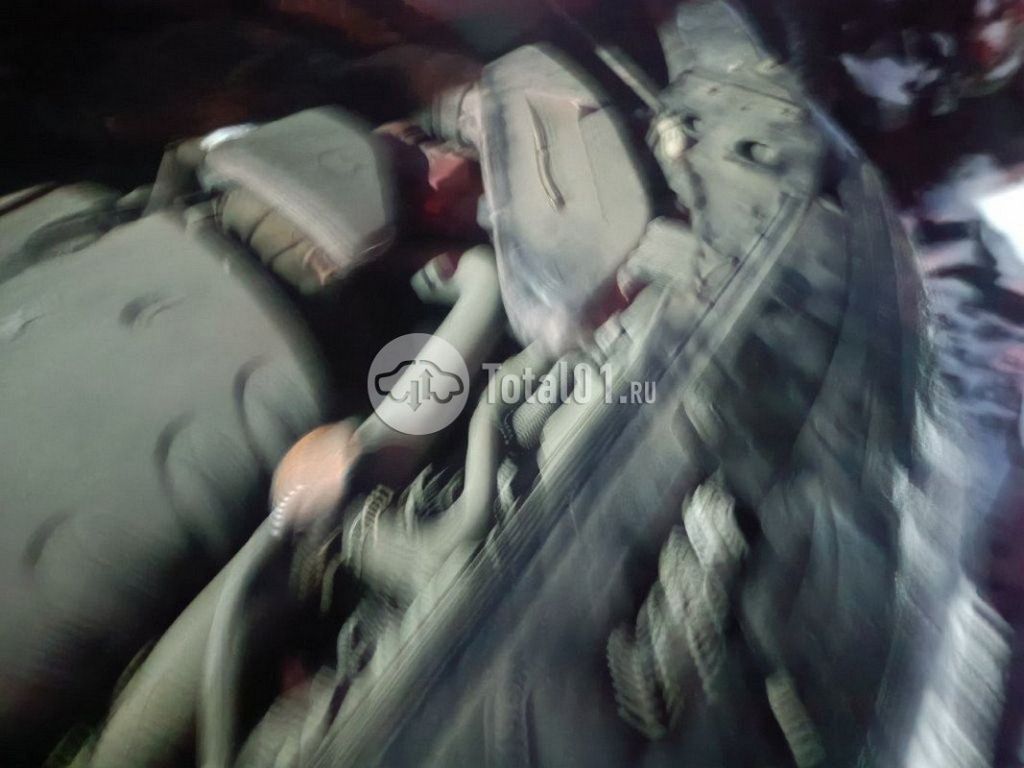 Фото Peugeot 4007 24