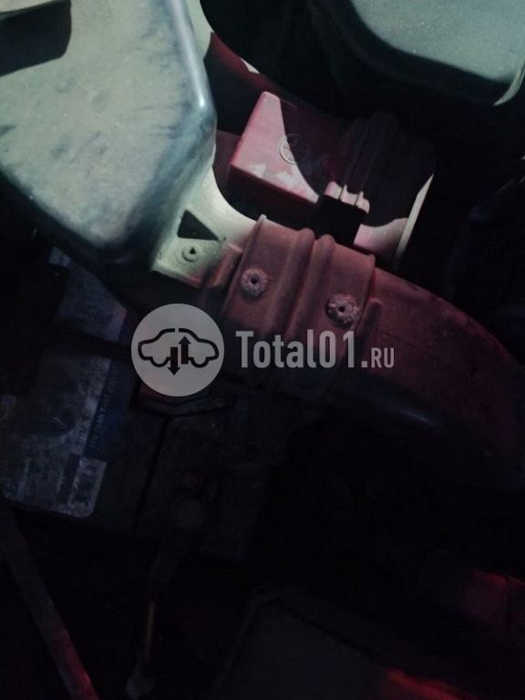 Фото Peugeot 4007 30