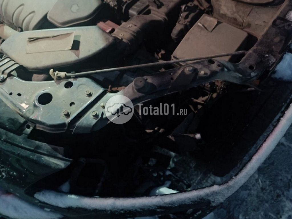 Фото Peugeot 4007 42