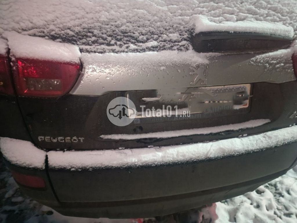 Фото Peugeot 4007 60