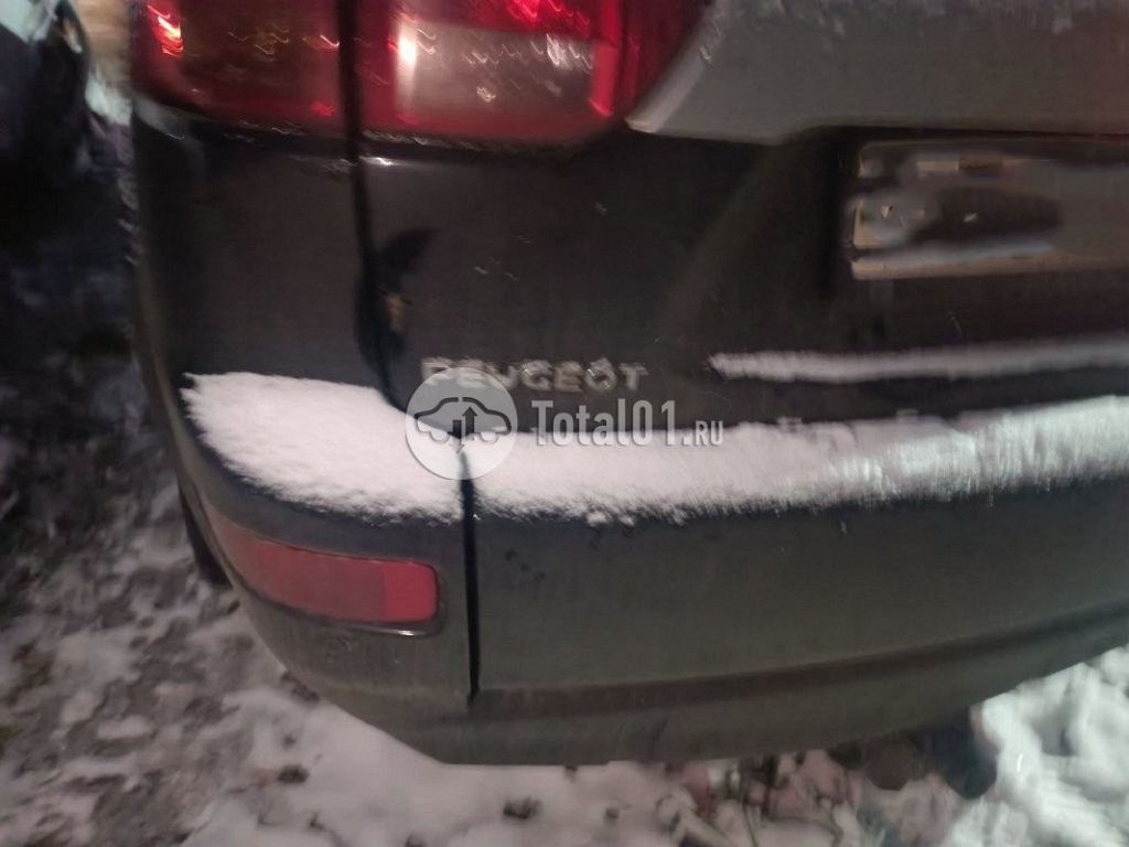 Фото Peugeot 4007 62