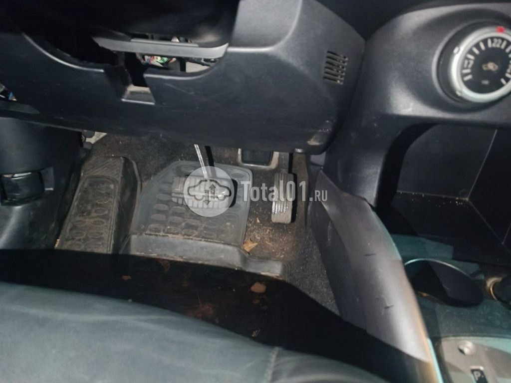 Фото Peugeot 4007 118