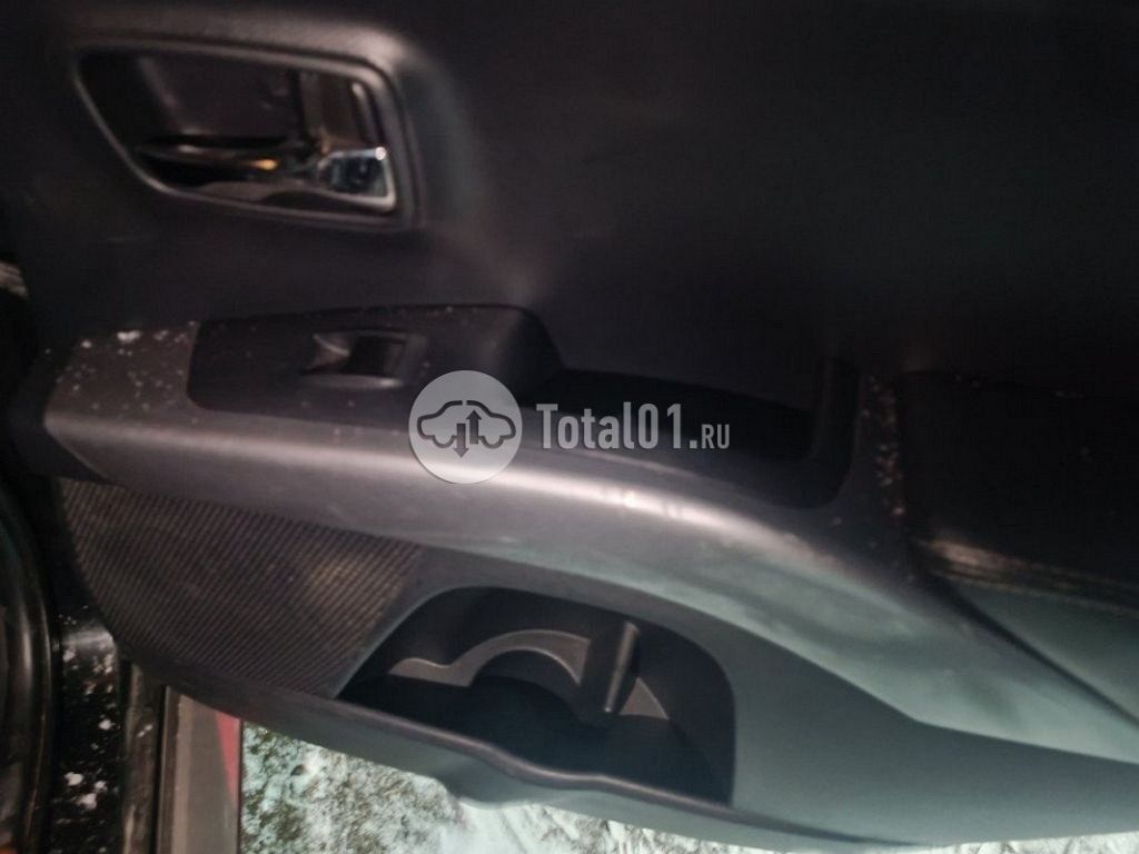 Фото Peugeot 4007 134