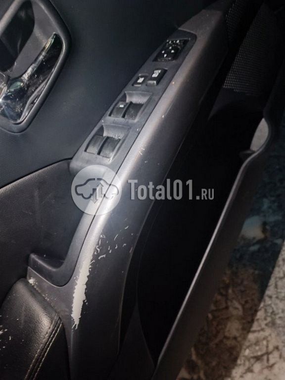 Фото Peugeot 4007 152