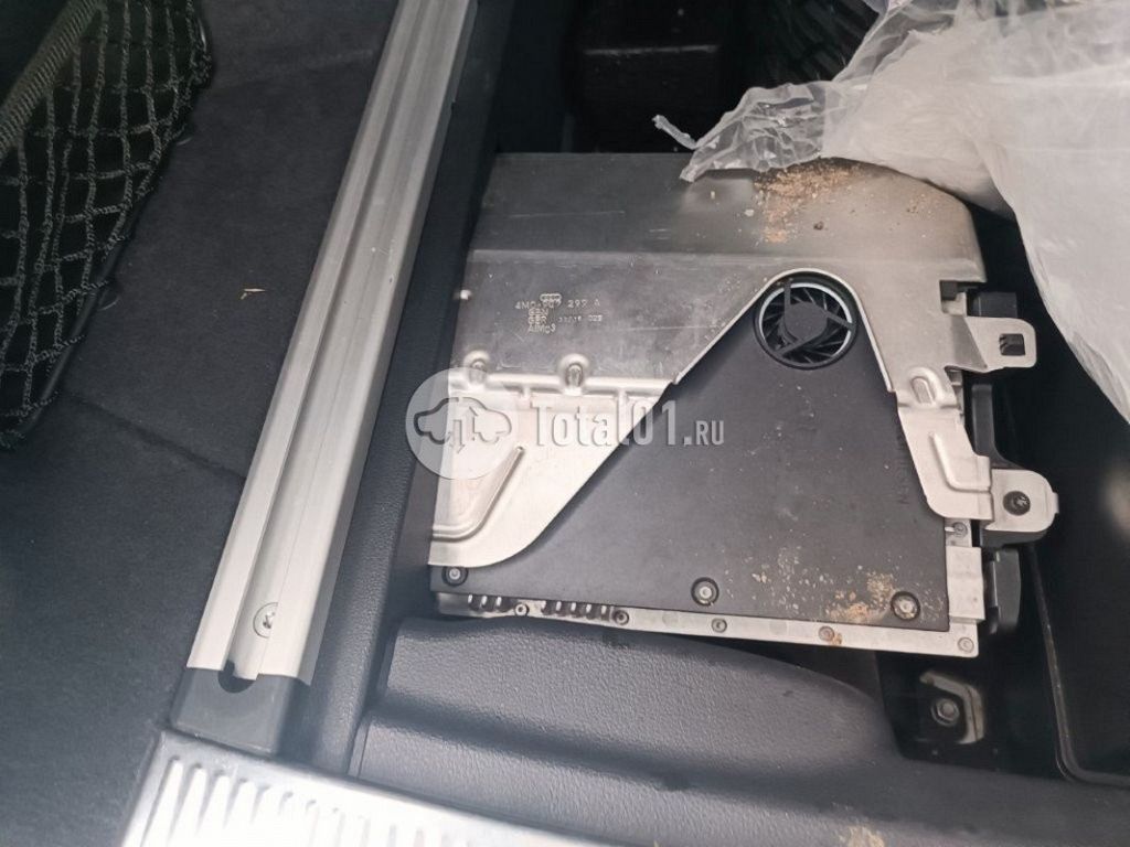 Фото Audi Q7 102