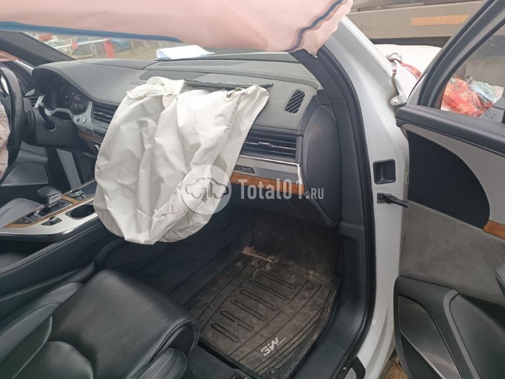 Фото Audi Q7 132