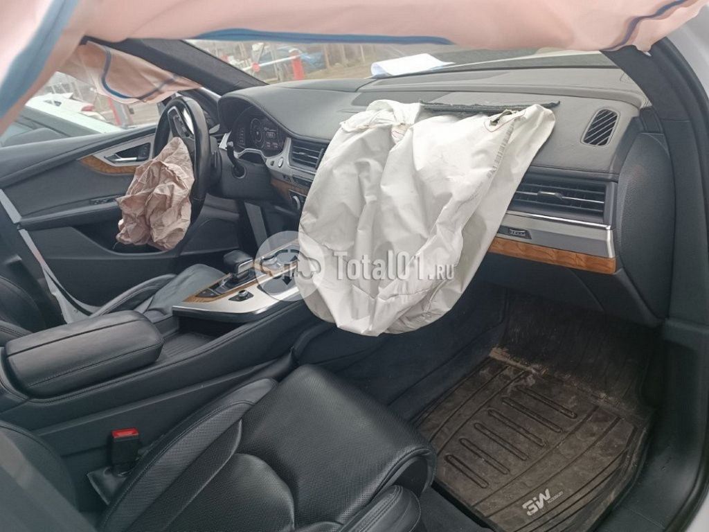 Фото Audi Q7 134