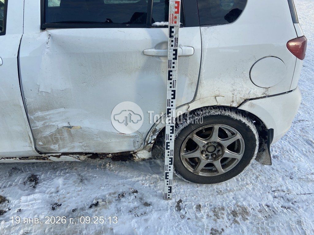 Фото Mazda Demio 18