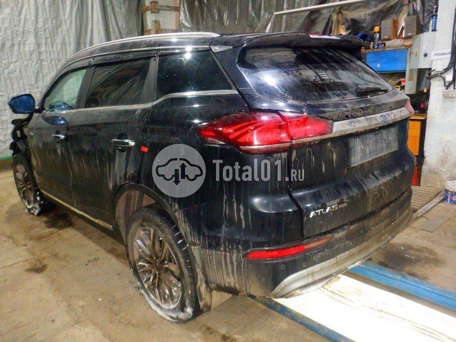 Фото Geely Atlas Pro 16