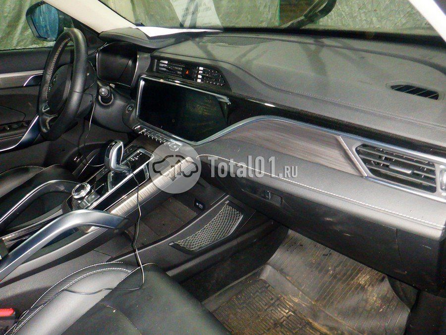 Фото Geely Atlas Pro 28