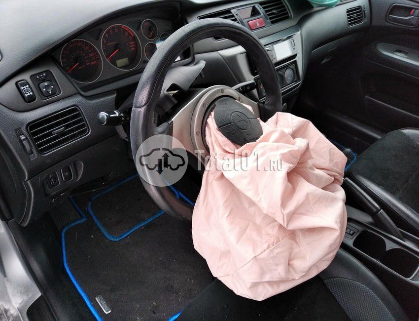 Фото Mitsubishi Lancer Evolution 28