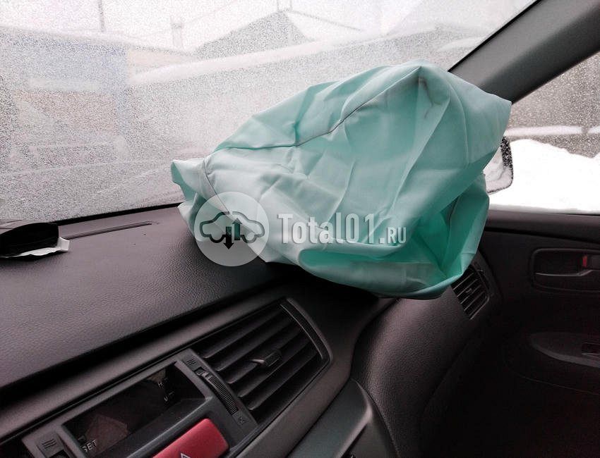 Фото Mitsubishi Lancer Evolution 30