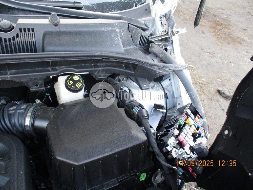 Фото Belgee X70 32