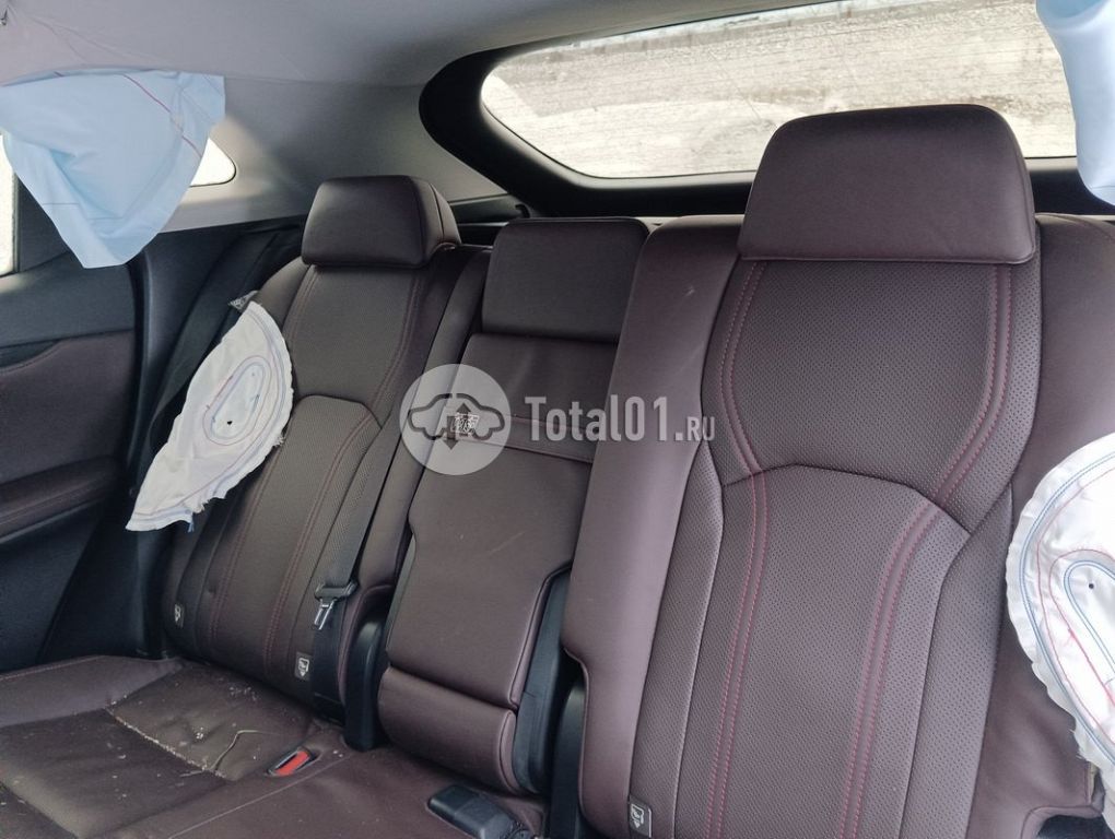 Фото Lexus RX 138