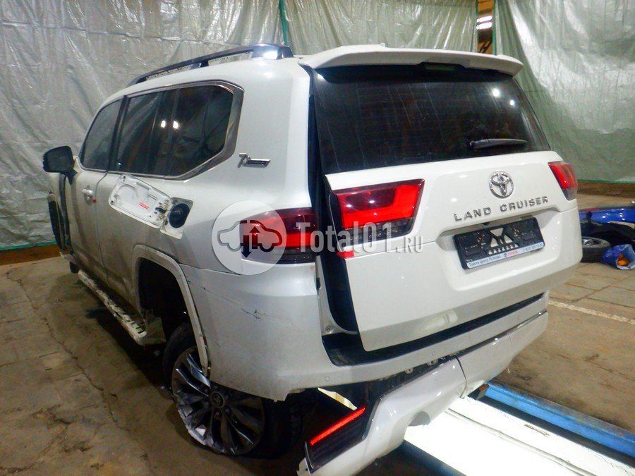 Фото Toyota Land Cruiser 16