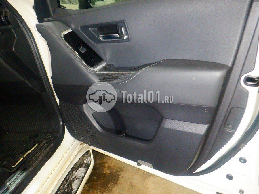 Фото Toyota Land Cruiser 20