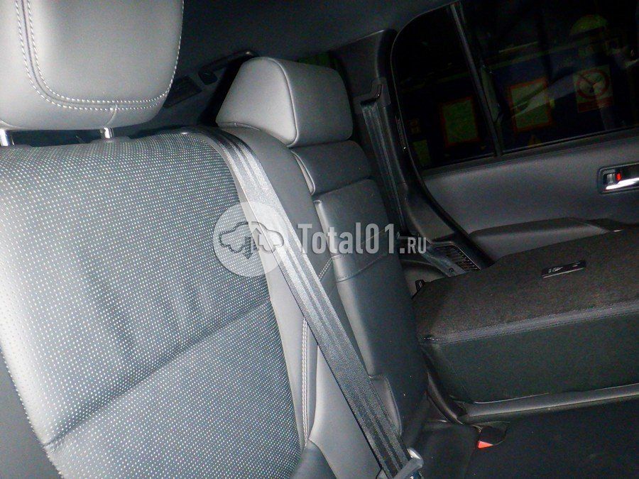 Фото Toyota Land Cruiser 48