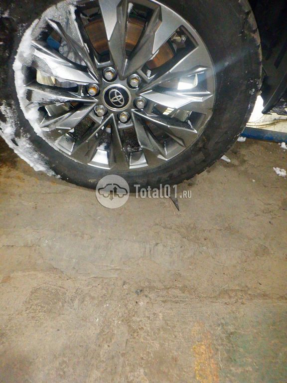 Фото Toyota Land Cruiser 90