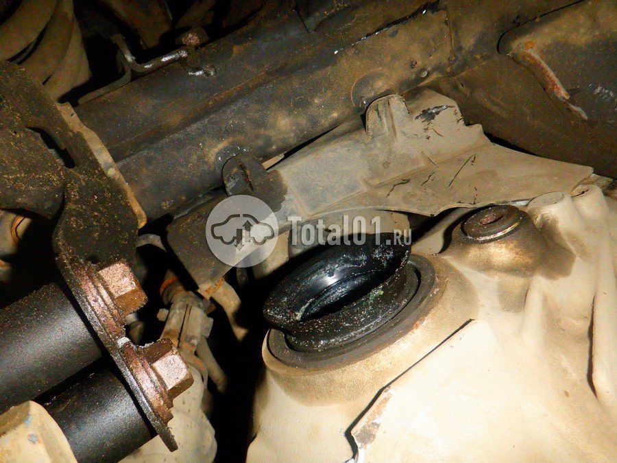 Фото Toyota Land Cruiser 320