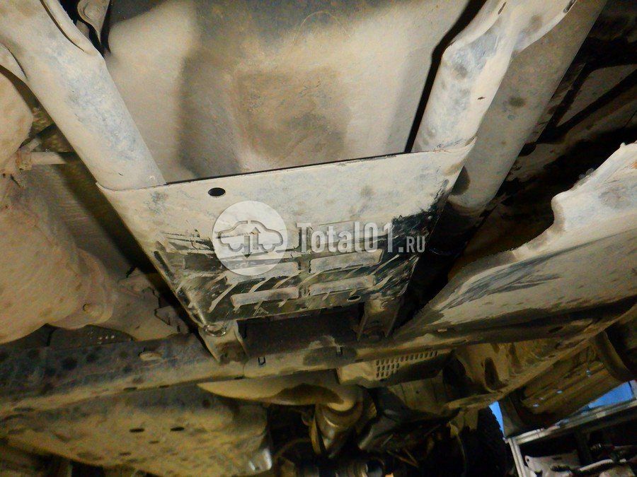 Фото Toyota Land Cruiser 330