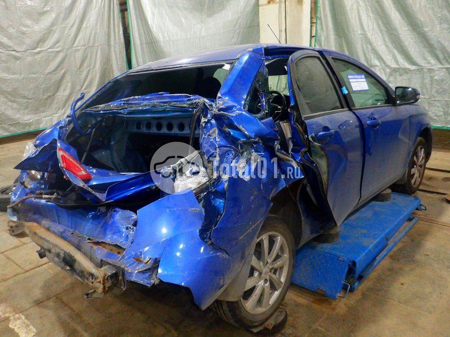 Фото ВАЗ (LADA) Vesta 14