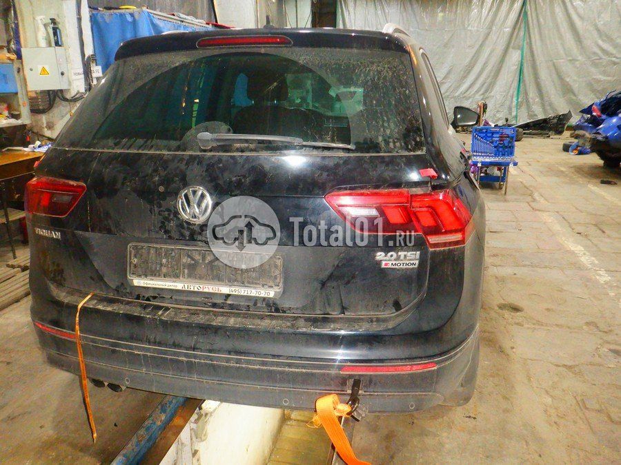Фото Volkswagen Tiguan 14