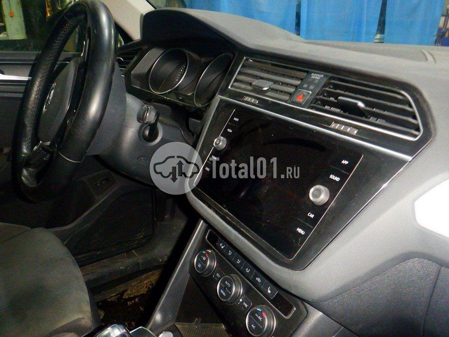 Фото Volkswagen Tiguan 32