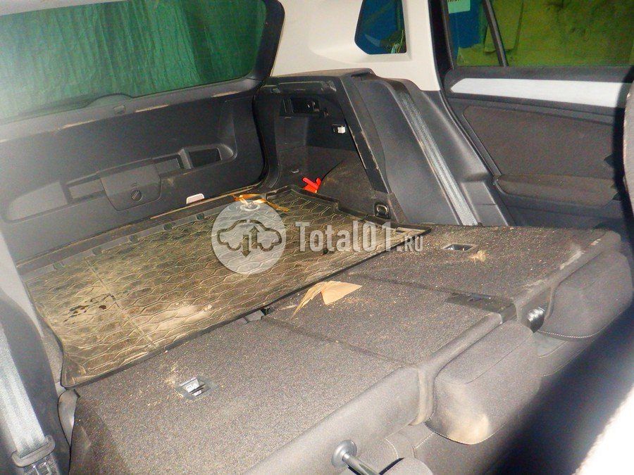 Фото Volkswagen Tiguan 40