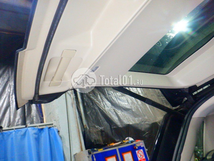 Фото Land Rover Range Rover 80