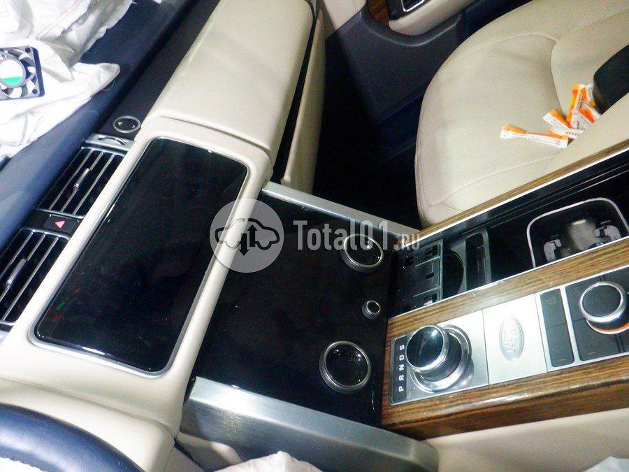 Фото Land Rover Range Rover 122